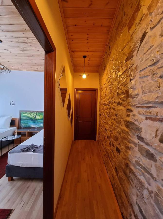 The Heart Of The Bazaar Guest House Gjirokastër 외부 사진